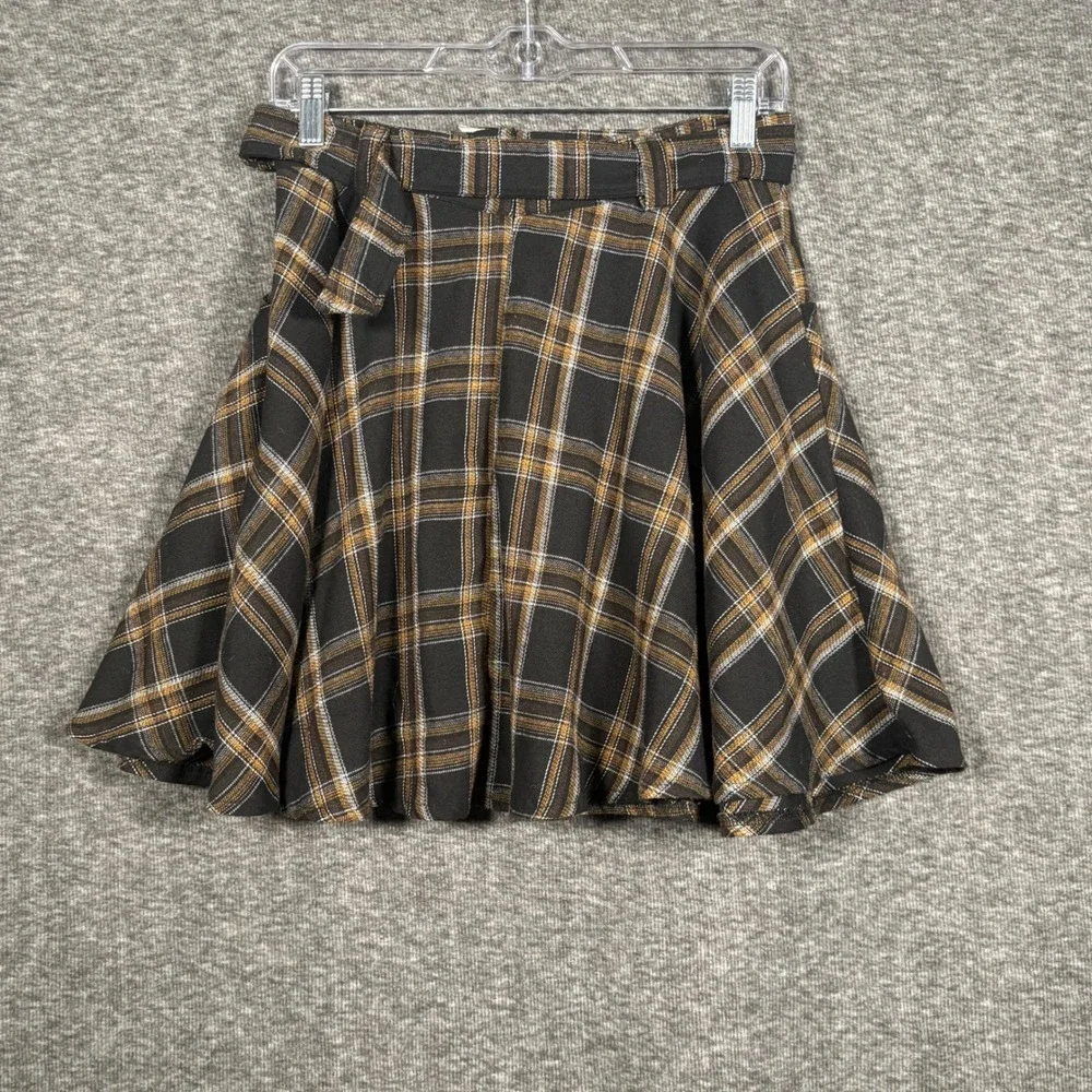 ROMWE Brown Plaid Belted Skater Mini Skirt Womens Size M US 6 High Waisted